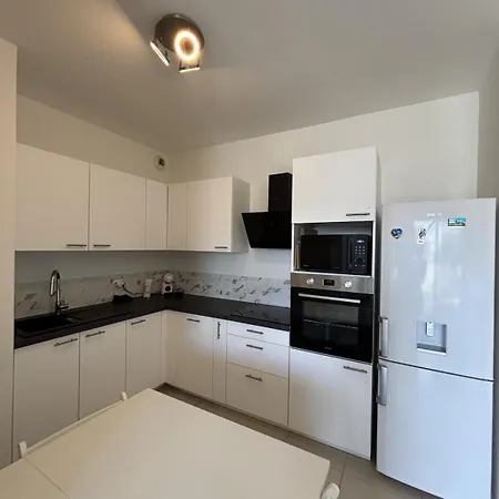 Le Wilson-gare-wifi-clim-terrasse Appartement