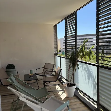Appartement Le Wilson-gare-wifi-clim-terrasse